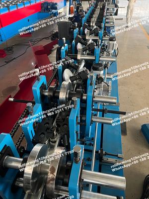 自動80〜300mm調整C Z Purlin交換可能ロール成形機