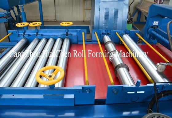 長さの金属板の打抜き機色の鋼板に切られる油圧制御