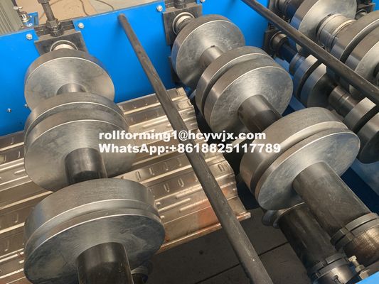 1mmのセリウムの機械を形作る鋼鉄デッキ ロールは装置850mmの形成を冷間圧延する