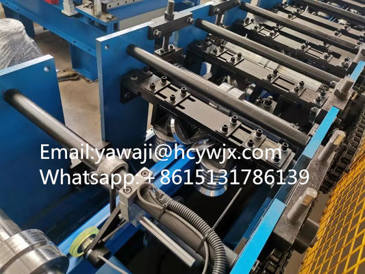 屋根の溝 下流スプット 肘の機械 雨 鋼 下流スプット 巻き形 肘の機械