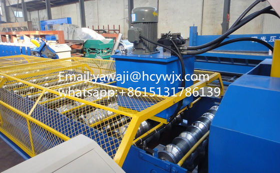 耐久性 チェーンドライブ トラペゾイド カラー ガラスの屋根タイル 70mm シャフト直径のロール 形成マシン