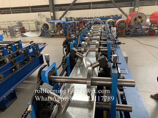 機械を形作るCR12カッターのチェーン ドライブC母屋