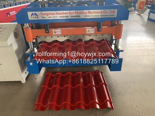 2m/Min PLC制御機械を形作る骨董品によって艶をかけられるタイル ロール