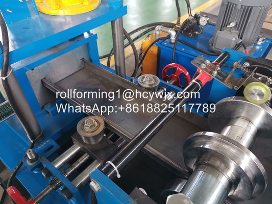 380v GI 1.5mmの機械を形作る鋼鉄戸枠ロール